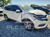 2017 Honda PILOT photo
