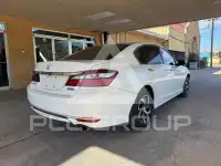 2017 Honda Accord photo
