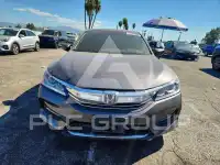 2017 Honda Accord фото