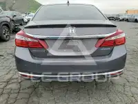 2017 Honda Accord фото