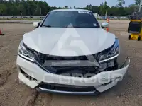 2017 Honda Accord photo