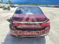 2017 Honda Accord photo