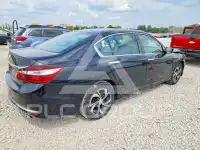 2017 Honda Accord фото