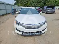 2017 Honda Accord фото