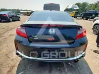 2017 Honda Accord фото