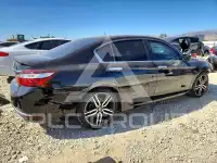 2017 Honda Accord photo