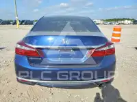 2017 Honda Accord photo