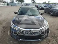 2017 Honda Accord photo