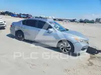 2017 Honda Accord фото