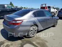 2017 Honda Accord фото