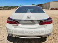 2017 Honda Accord фото