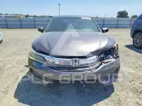 2017 Honda Accord фото