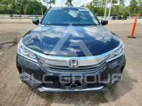 2017 Honda Accord фото