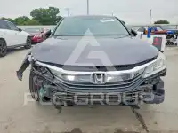 2017 Honda Accord фото