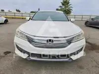 2017 Honda Accord фото