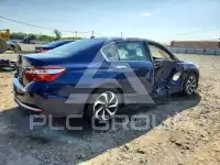 2017 Honda Accord фото