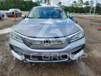 2017 Honda Accord photo