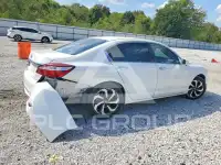 2017 Honda Accord фото