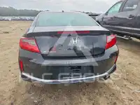 2017 Honda Accord фото