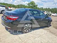2017 Honda Accord фото