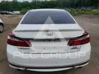 2017 Honda Accord фото