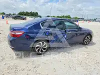2017 Honda Accord фото