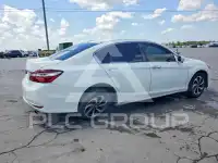 2017 Honda Accord photo