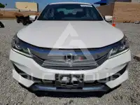 2017 Honda Accord фото