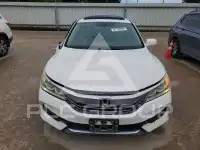 2017 Honda Accord photo