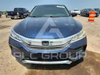 2017 Honda Accord photo