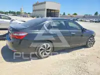 2017 Honda Accord фото