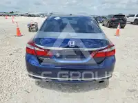 2017 Honda Accord фото