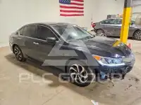 2017 Honda Accord фото