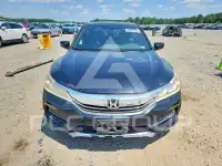 2017 Honda Accord photo