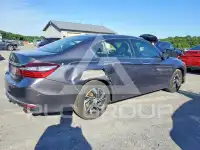 2017 Honda Accord photo