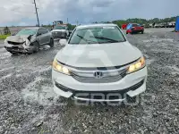 2017 Honda Accord фото
