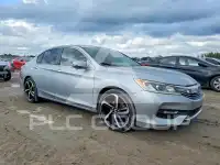 2017 Honda Accord photo