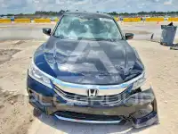 2017 Honda Accord photo