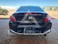 2017 Honda Accord фото