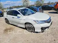 2017 Honda Accord фото