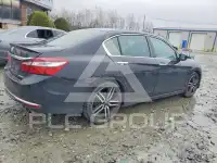 2017 Honda Accord фото
