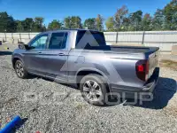 2017 Honda RIDGELINE photo