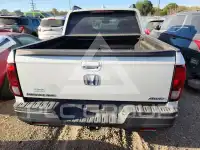 2017 Honda RIDGELINE фото