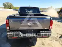 2017 Honda RIDGELINE photo