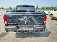 2017 Honda RIDGELINE фото