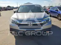 2017 Honda RIDGELINE photo