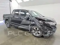2017 Honda RIDGELINE photo