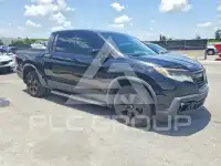 2017 Honda RIDGELINE фото