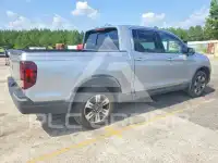 2017 Honda RIDGELINE photo