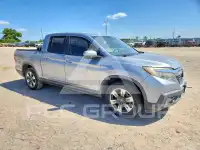 2017 Honda RIDGELINE фото